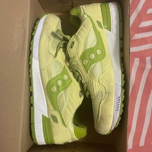 Saucony Sneakers